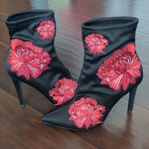 Jessica Simpson Black and Red Heeled Boots